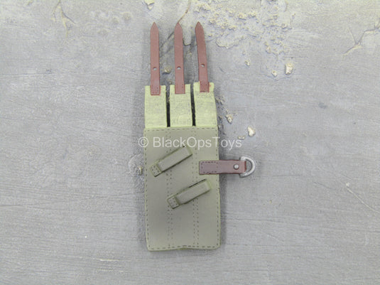 WWII - MP 40 Magazine Pouch (Opened)