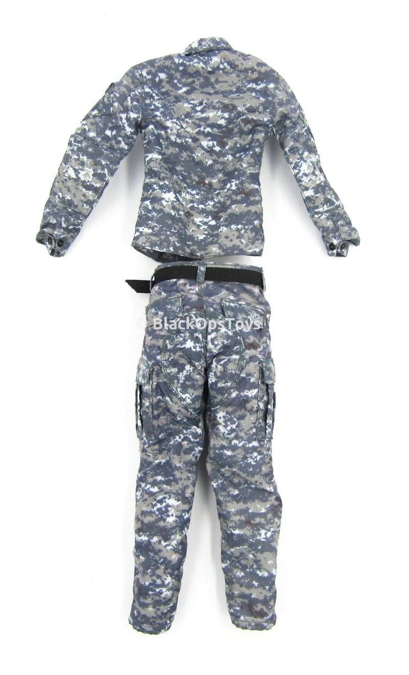 Load image into Gallery viewer, US Navy Commanding Officer NWU Camo Navy Working Uniform Set
