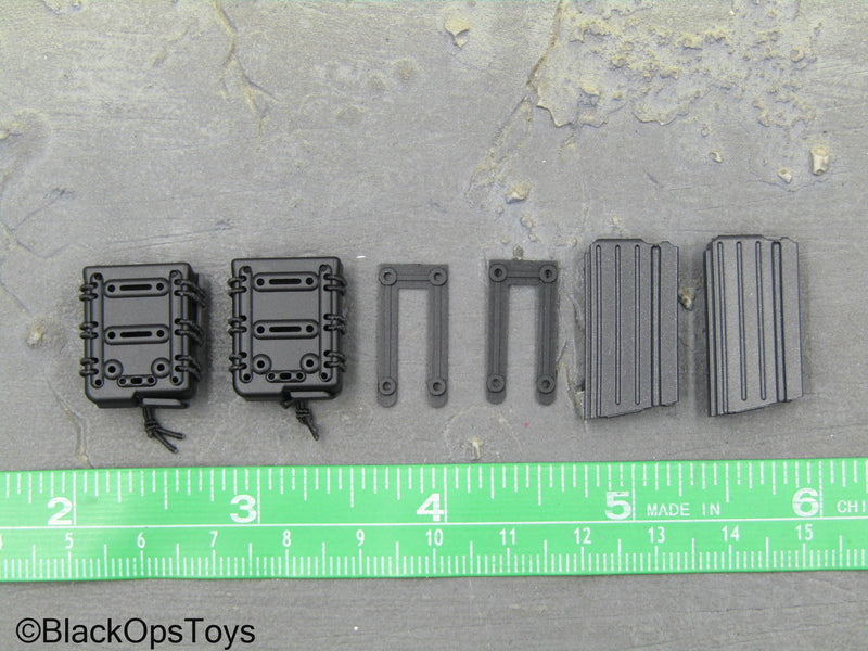 Load image into Gallery viewer, Task Force 58 PO1 Brad - 7.62 Magazines w/MOLLE Fast Mag Holsters
