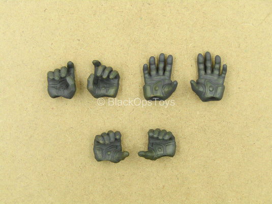 1/12 - Gears Of War - Augustus Cole - Gloved Hand Set