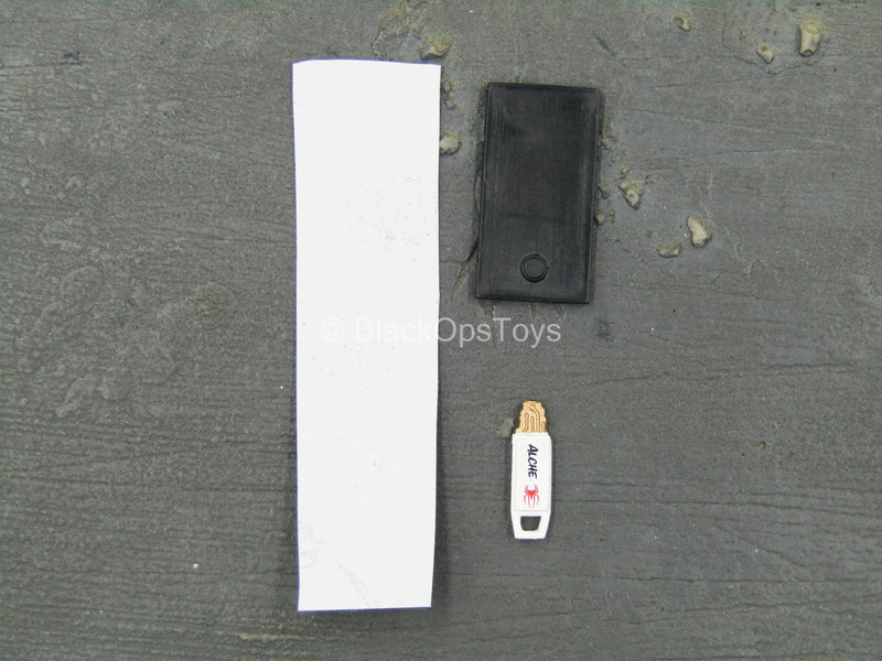 Load image into Gallery viewer, Middle Aged Spiderman - Cellphone &amp; Flashdrive Set
