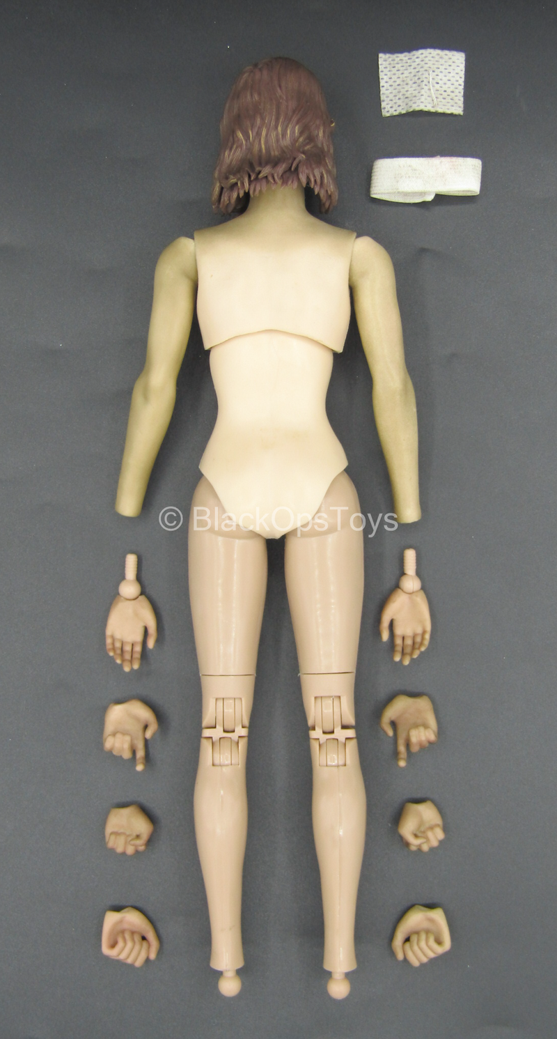 Load image into Gallery viewer, TWD - Carl Grimes - Male Base Body w/Head Sculpt
