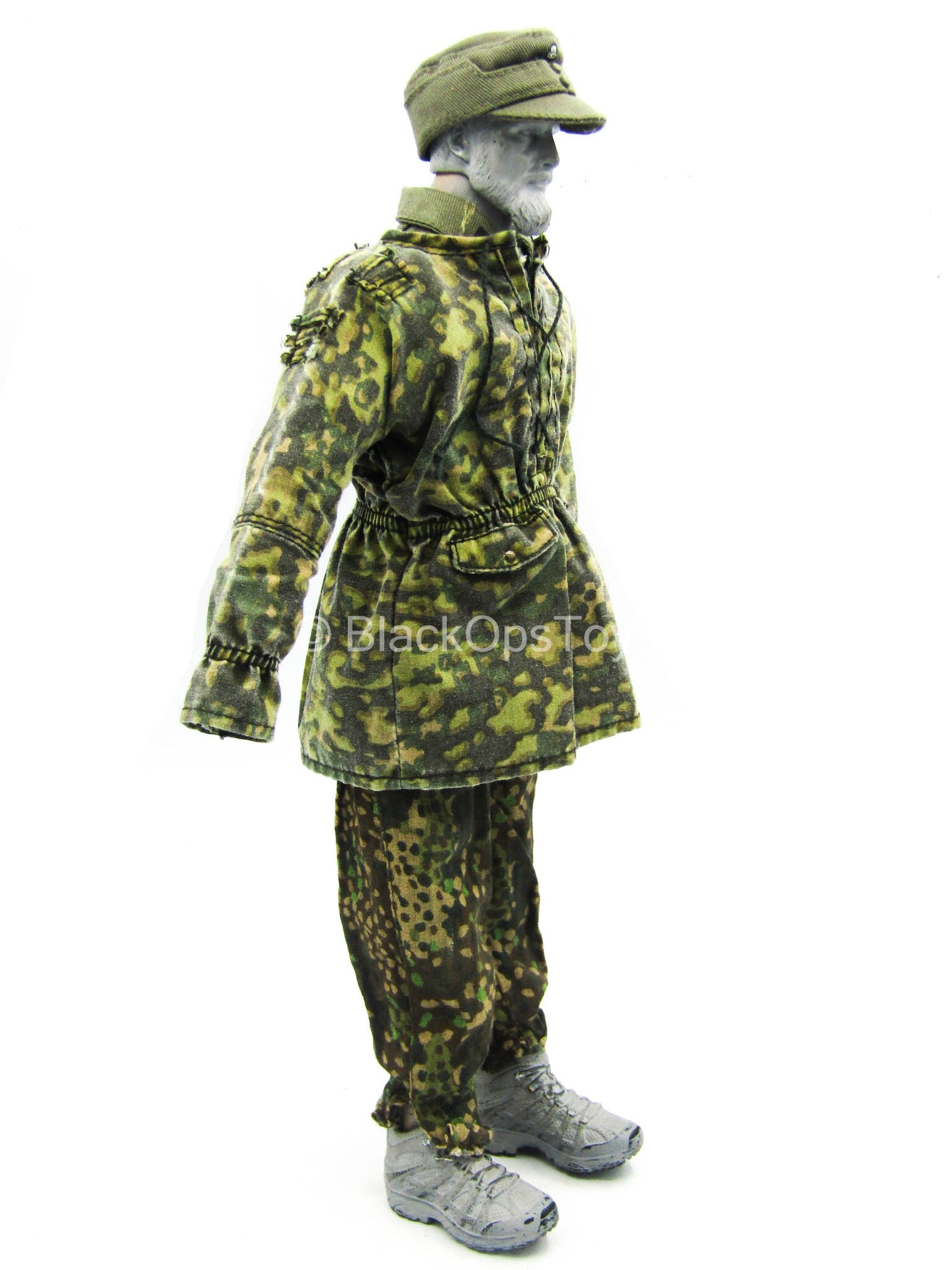 Collections WWII - Flecktarn Camo Combat Uniform Set – BlackOpsToys
