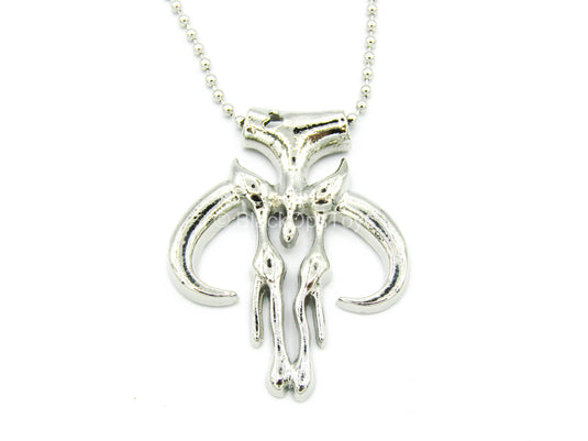 1/1 Scale - The Mandalorian - Metal Mythosaur Skull Necklace