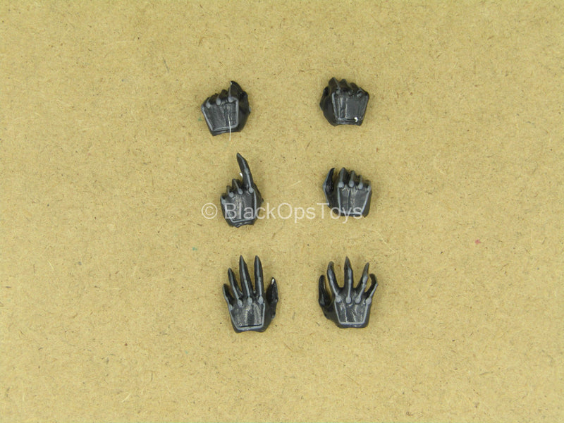Load image into Gallery viewer, 1/12 - Catwoman - Black Gloved Hand Set (x6)
