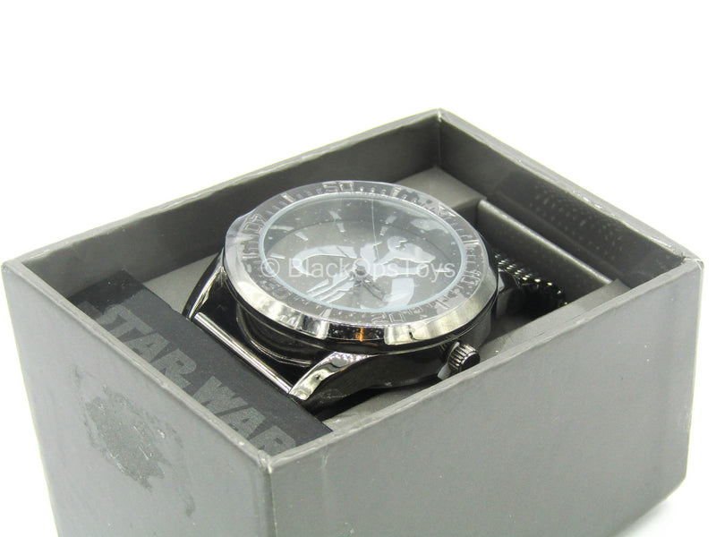 Load image into Gallery viewer, 1/1 Scale - The Mandalorian - Metal Watch w/Mythosaur Skull Detail
