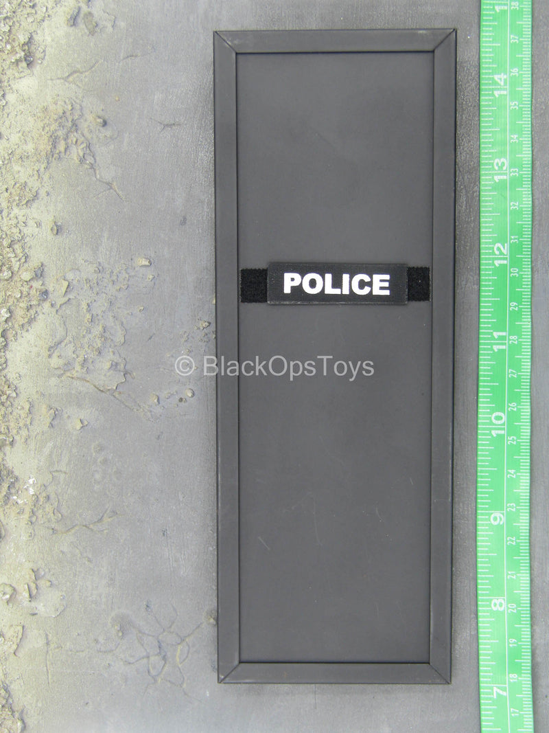 Load image into Gallery viewer, Hong Kong CTRU - Metal Police Shield
