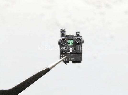 PEQ - Black - Laser DBAL-A3