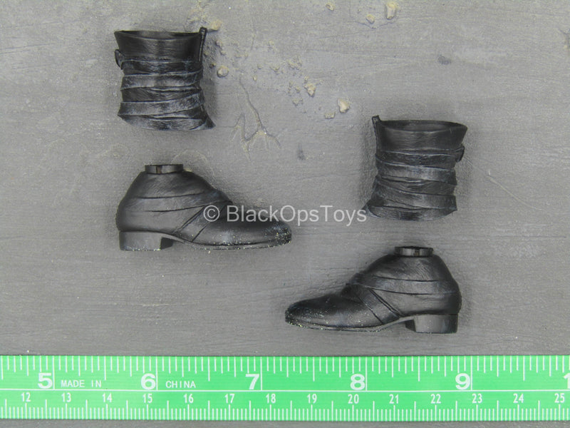 Load image into Gallery viewer, GOT - Tyrion Lannister - Little Person Black Boots (Peg Type)
