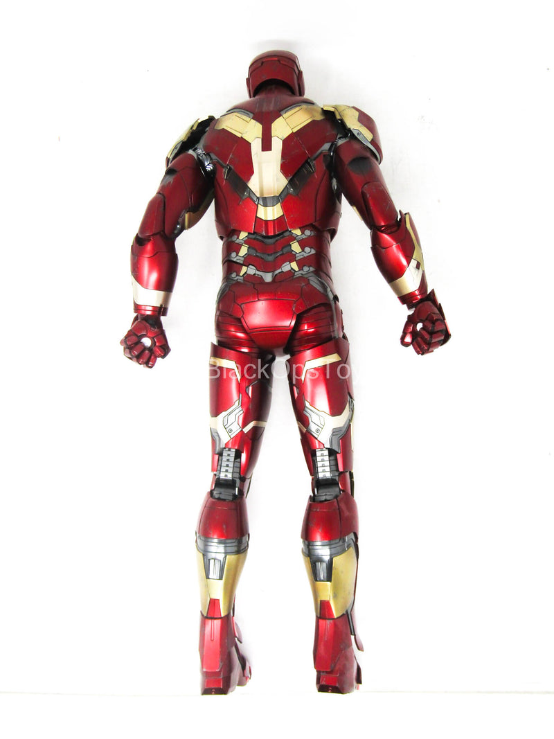Load image into Gallery viewer, 1/4 - Avengers Age Of Ultron - Iron Man Mark XLIII - MIOB (Read Desc)
