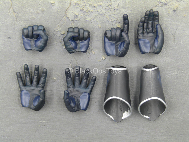 Load image into Gallery viewer, The Cyclopstech - Black Gloved Hand Set w/Blue Gauntlets
