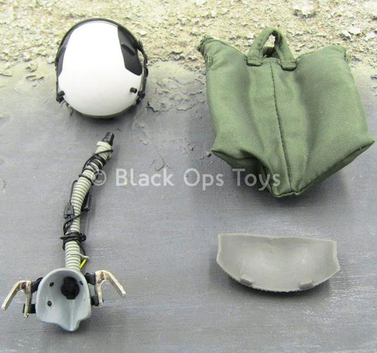 Naval Aviator - George W. Bush - Pilot Helmet & Oxygen Mask Set