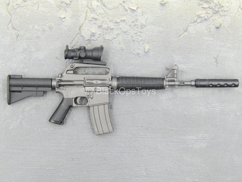 Terminator 2 - Sarah Connor - M4 Rifle w/Suppressor & Scope