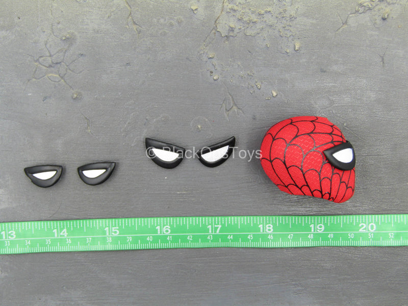 Load image into Gallery viewer, Middle Aged Spiderman - Masked Head Sculpt w/Interchangeable Eyes
