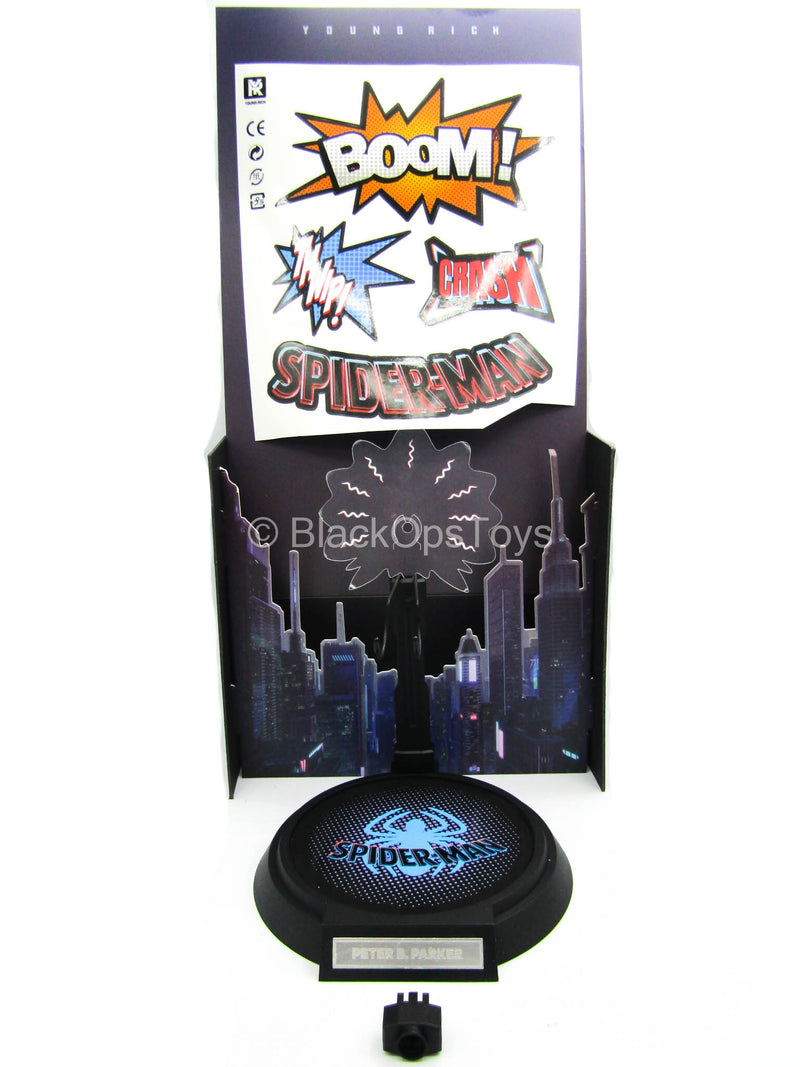 Load image into Gallery viewer, Middle Aged Spiderman - Base Figure Stand w/Background

