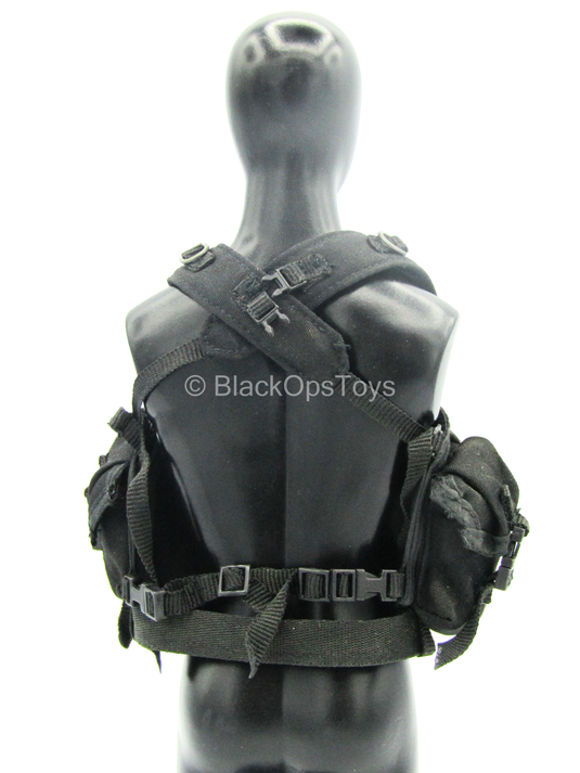 Polar Mountain Striker - Weathered Black Chest Rig