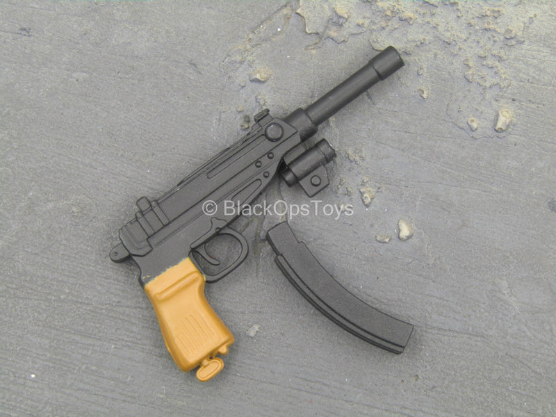 Cool Girl Vol 3 - Skorpion Submachine Gun – BlackOpsToys