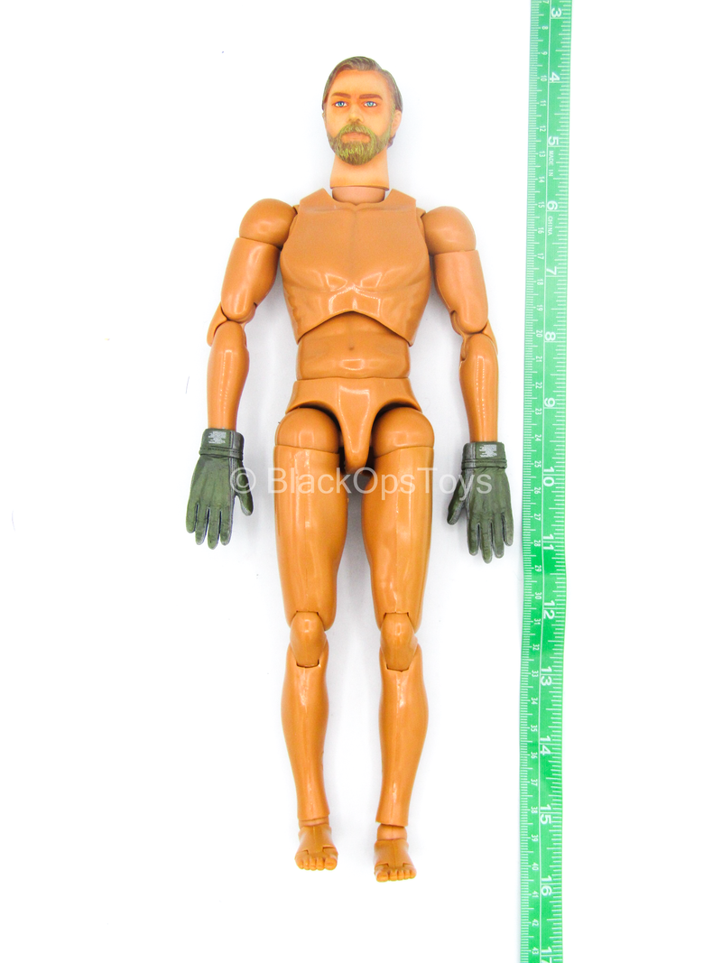 Load image into Gallery viewer, Polar Mountain Striker - Male Base Body w/Head Sculpt
