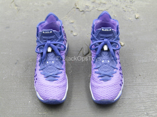 Los Angeles Lakers - LeBron James - LeBron 17 Shoes (Peg Type)