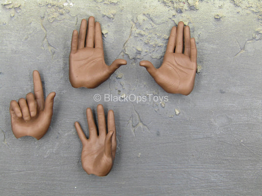 Los Angeles Lakers - LeBron James - Male Hand Set