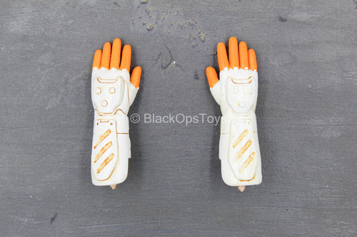 Zero Metal Chronicle - Falcon Z1 - White & Orange Armored Gloves