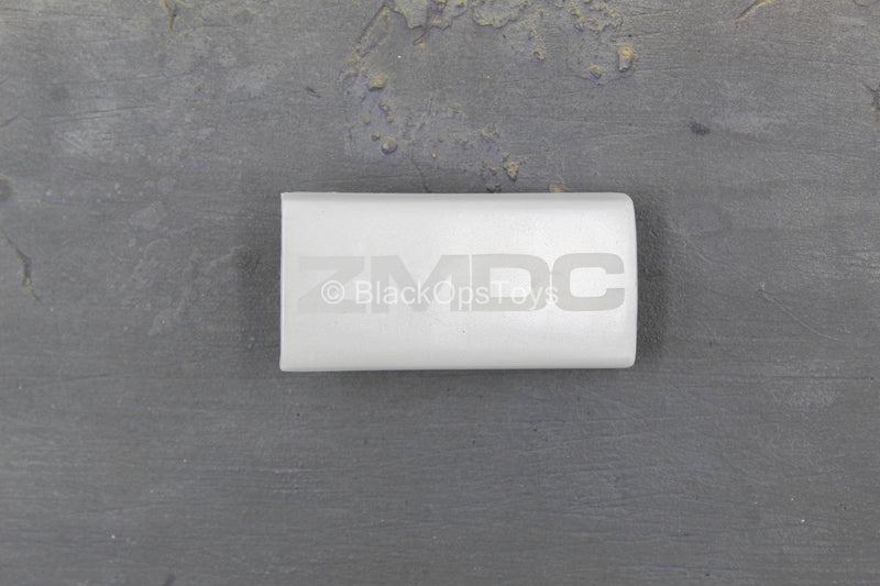 Load image into Gallery viewer, Zero Metal Chronicle - Falcon Z1 - White Shield w/ZMDC Logo
