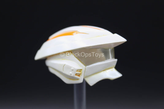 Zero Metal Chronicle - Falcon Z1 - White & Orange Helmet