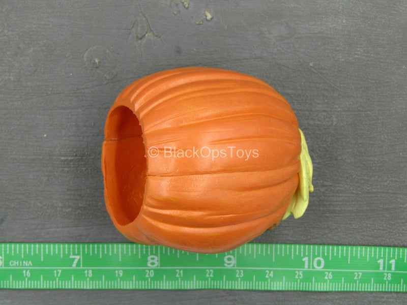 Load image into Gallery viewer, Late Night Killer - Pumpkin Head Mask
