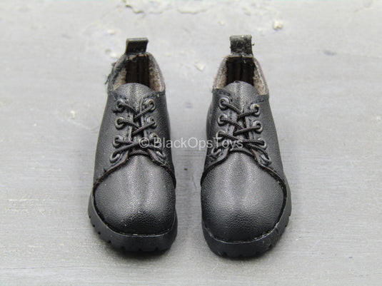 Late Night Killer - Black Leather Like Boots (Peg Type)