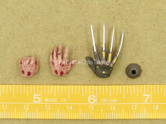 1/12 - Freddy Krueger - Male Burnt Hand Set Type 1