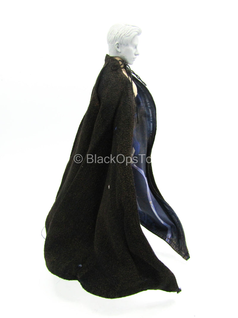 Load image into Gallery viewer, Kier: Shadow of Heaven - Wired Cloak
