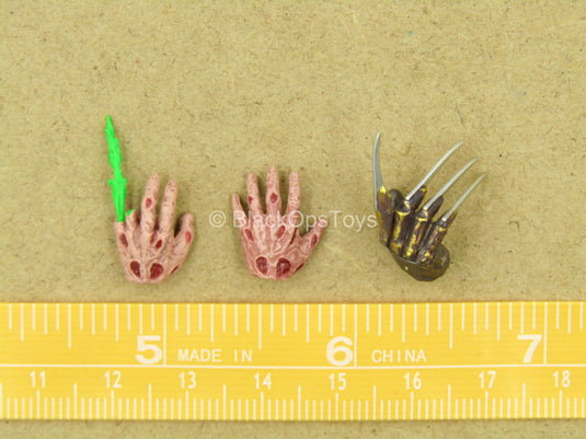 1/12 - Freddy Krueger - Male Burnt Hand Set Type 2