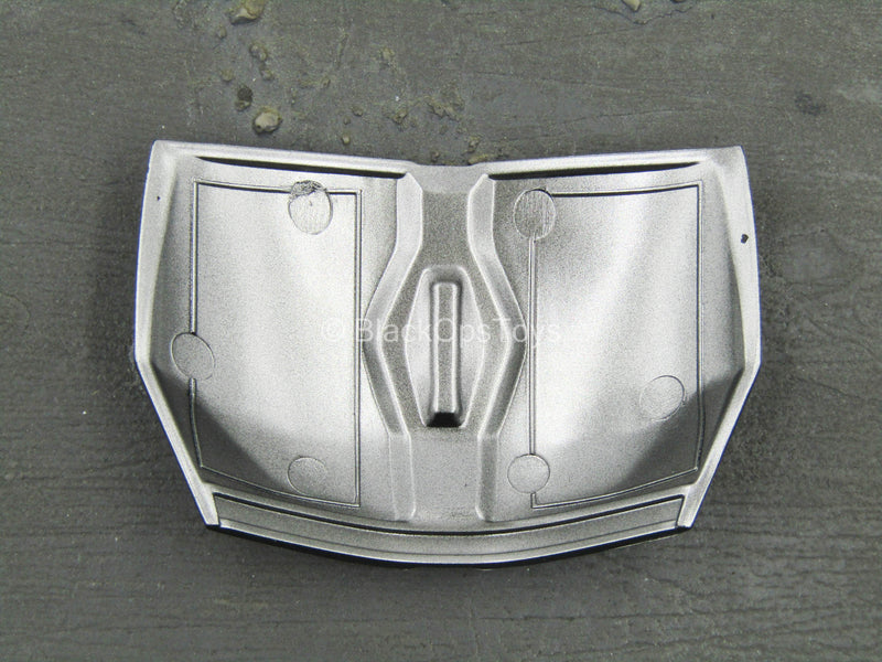 Load image into Gallery viewer, Star Wars - The Armor - Battle Damaged Beskar Chest Armor
