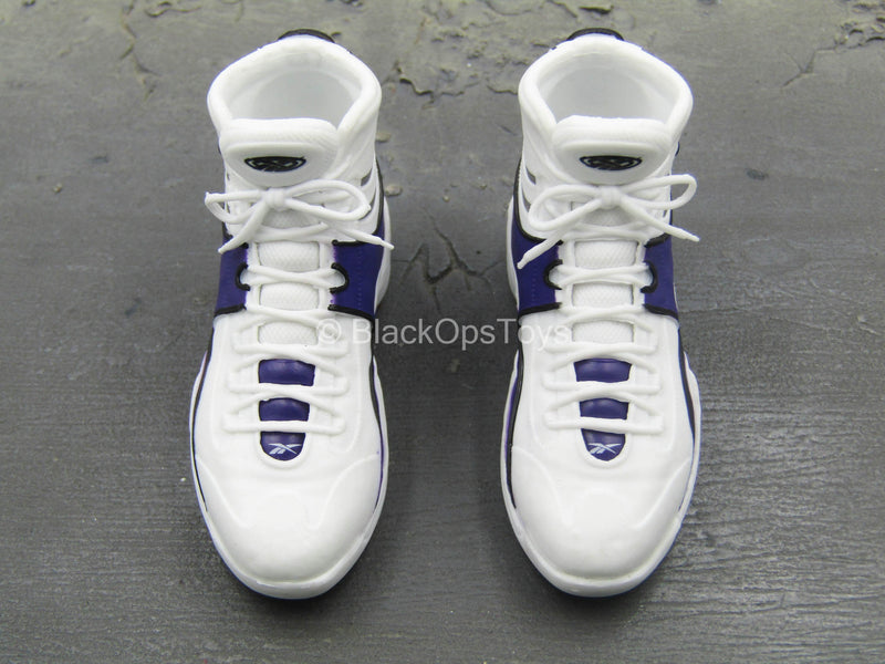 Load image into Gallery viewer, Los Angeles Lakers - Shaq - Shaquille O&#39;Neal Sneakers (Peg Type)
