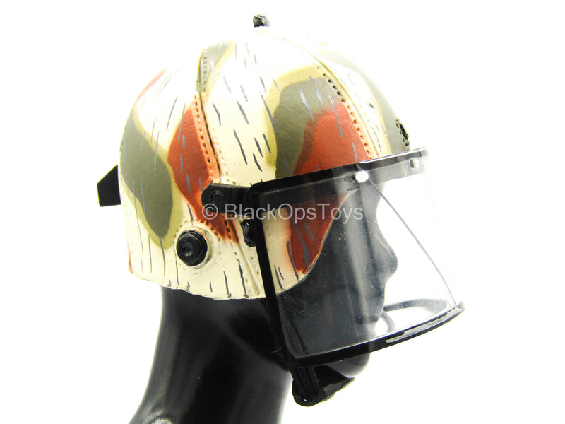 Load image into Gallery viewer, Helmet w/Cracked Face Mask &amp; Radio
