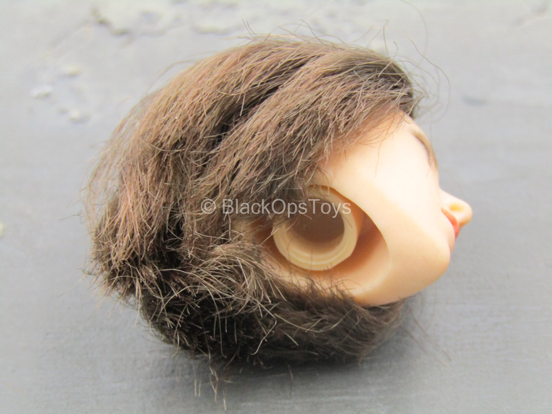 Load image into Gallery viewer, Crown Knight - Female Head Sculpt
