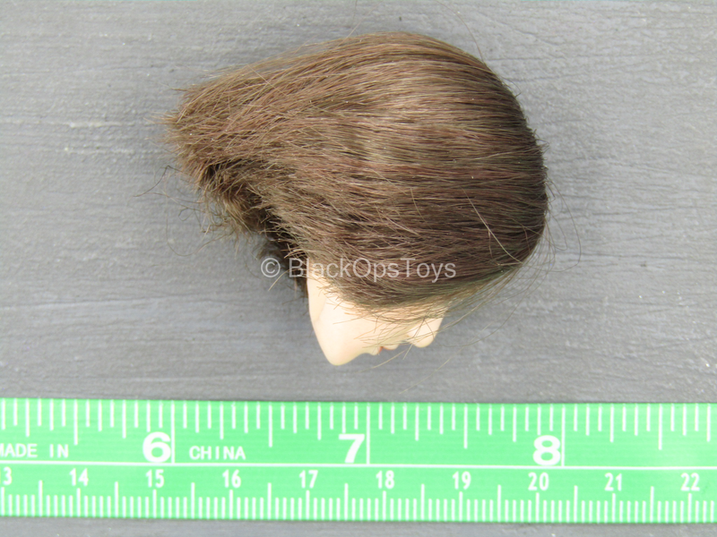 Load image into Gallery viewer, Crown Knight - Female Head Sculpt
