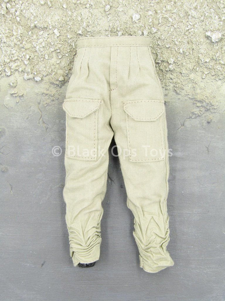 Load image into Gallery viewer, STAR WARS - Luke Skywalker - Tan Bespin Rebel Uniform Set
