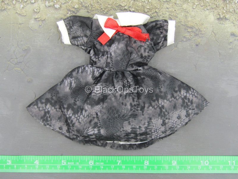 Load image into Gallery viewer, Armed Maid - Kryptek Typhon Camo Maid Uniform Set
