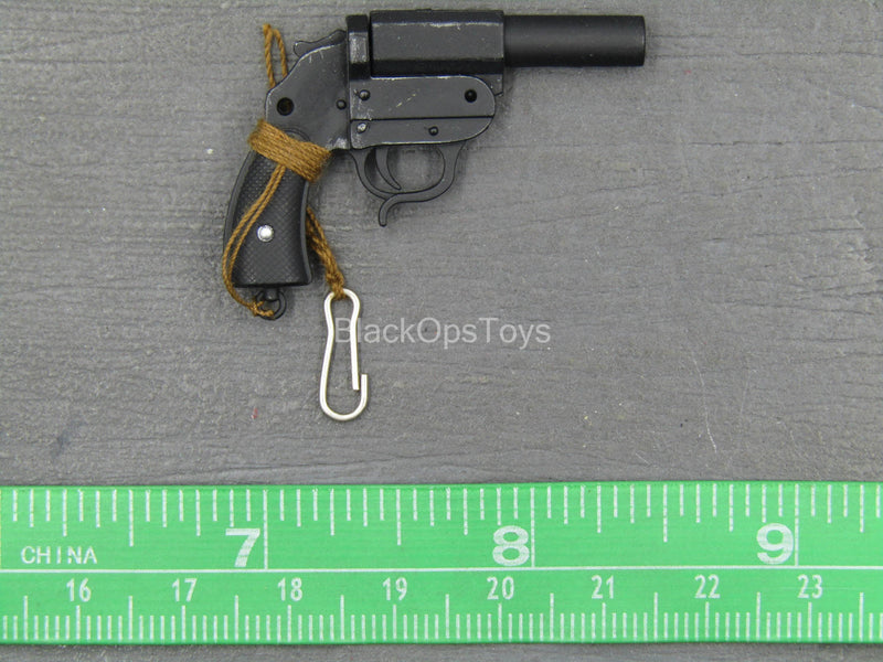 Load image into Gallery viewer, WWII - US Army - Flare Gun w/Break Action
