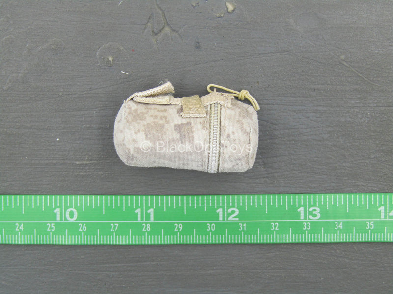 Load image into Gallery viewer, NSW Winter Warfare - AOR1 Snow Camo Spray MOLLE Multipurpose Pouch
