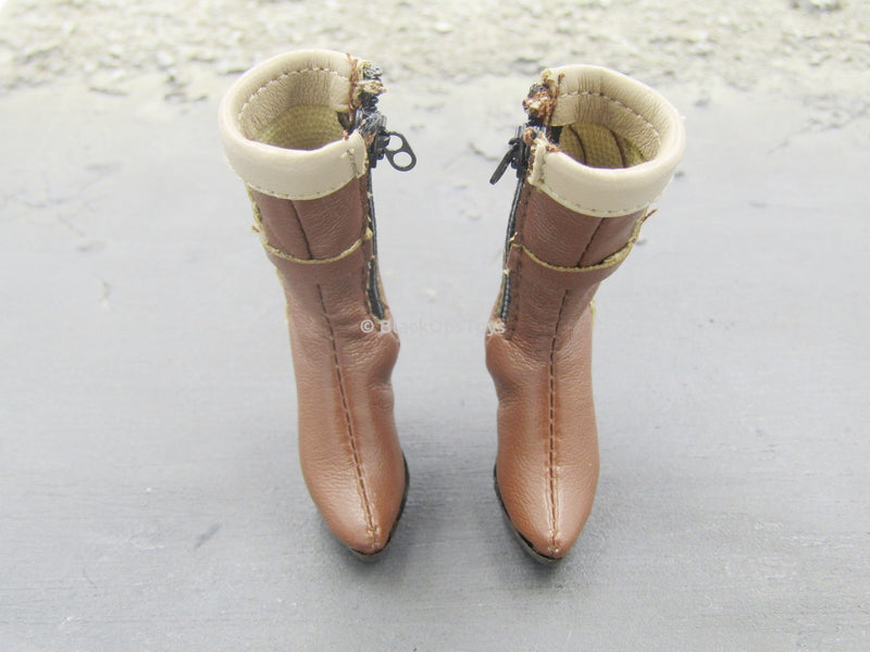 Load image into Gallery viewer, Heart King - Brown High Heeled Boots w/Zip Up Sides (Peg Type)
