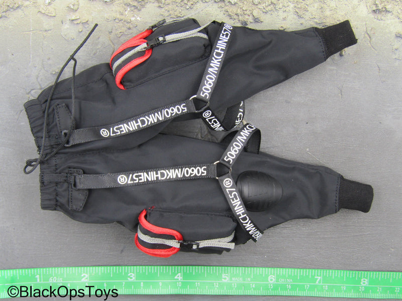 Load image into Gallery viewer, Zone Vigilante - Black Techwear Pants w/Straps &amp; Pouches
