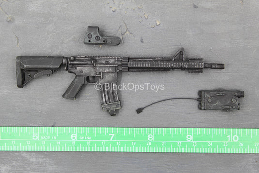 Iraq - Black Knight Spec. Ops. - Black MRE Rifle w/Accessory Set