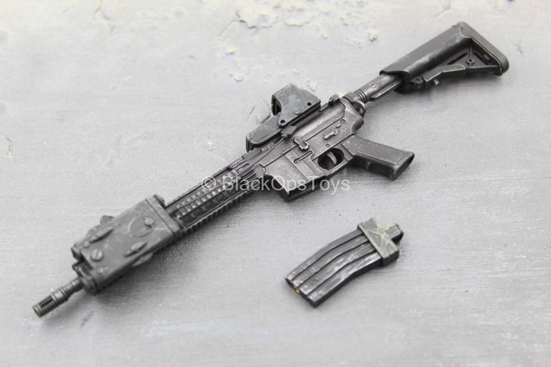 Load image into Gallery viewer, Iraq - Black Knight Spec. Ops. - Black MRE Rifle w/Accessory Set
