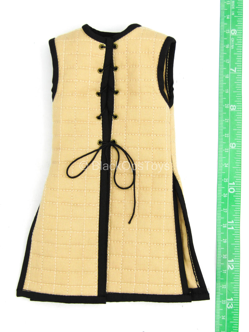 Load image into Gallery viewer, Malta Knights - Hospitaller - Tan &amp; Black Tunic
