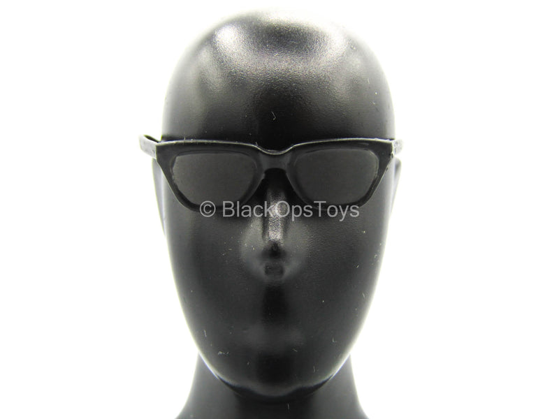 Load image into Gallery viewer, 700 - Some Time To Spy - Grey Version - Black Sunglasses
