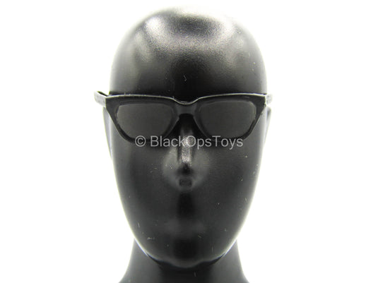 700 - Some Time To Spy - Grey Version - Black Sunglasses