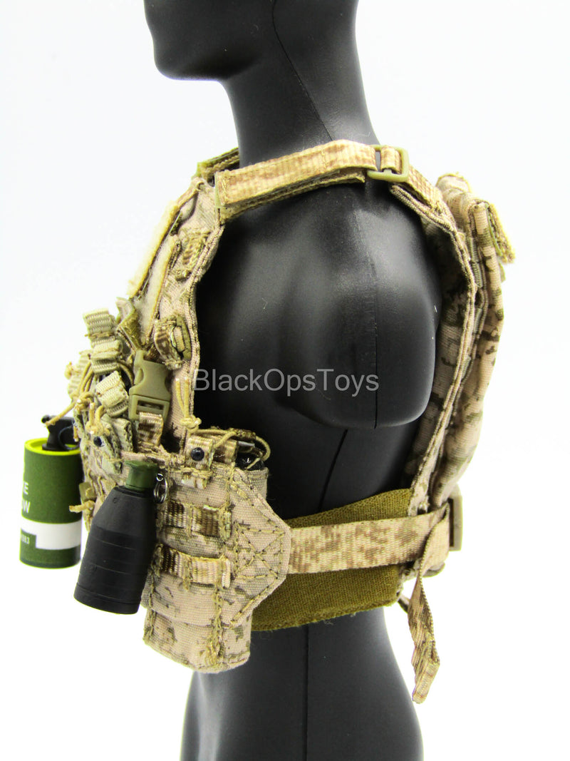 Load image into Gallery viewer, SMU Part XIII Recce Element B - AOR1 Combat Vest w/Grenades *NEW*
