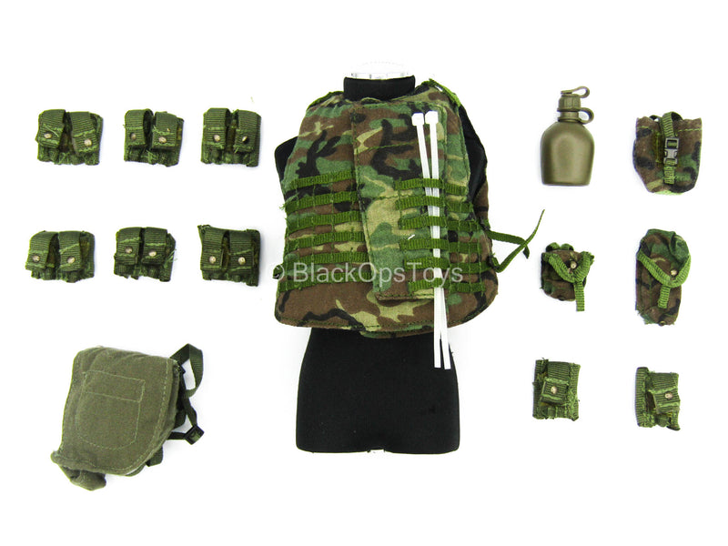 Load image into Gallery viewer, 3rd Infantry Division - Woodland Heavy Plate Carrier Assault Vest
